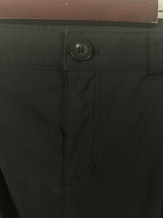 Eddie Bauer First Ascent Guide Pro Shorts Womens size 12 Black Nylon Stretch - Picture 9 of 12